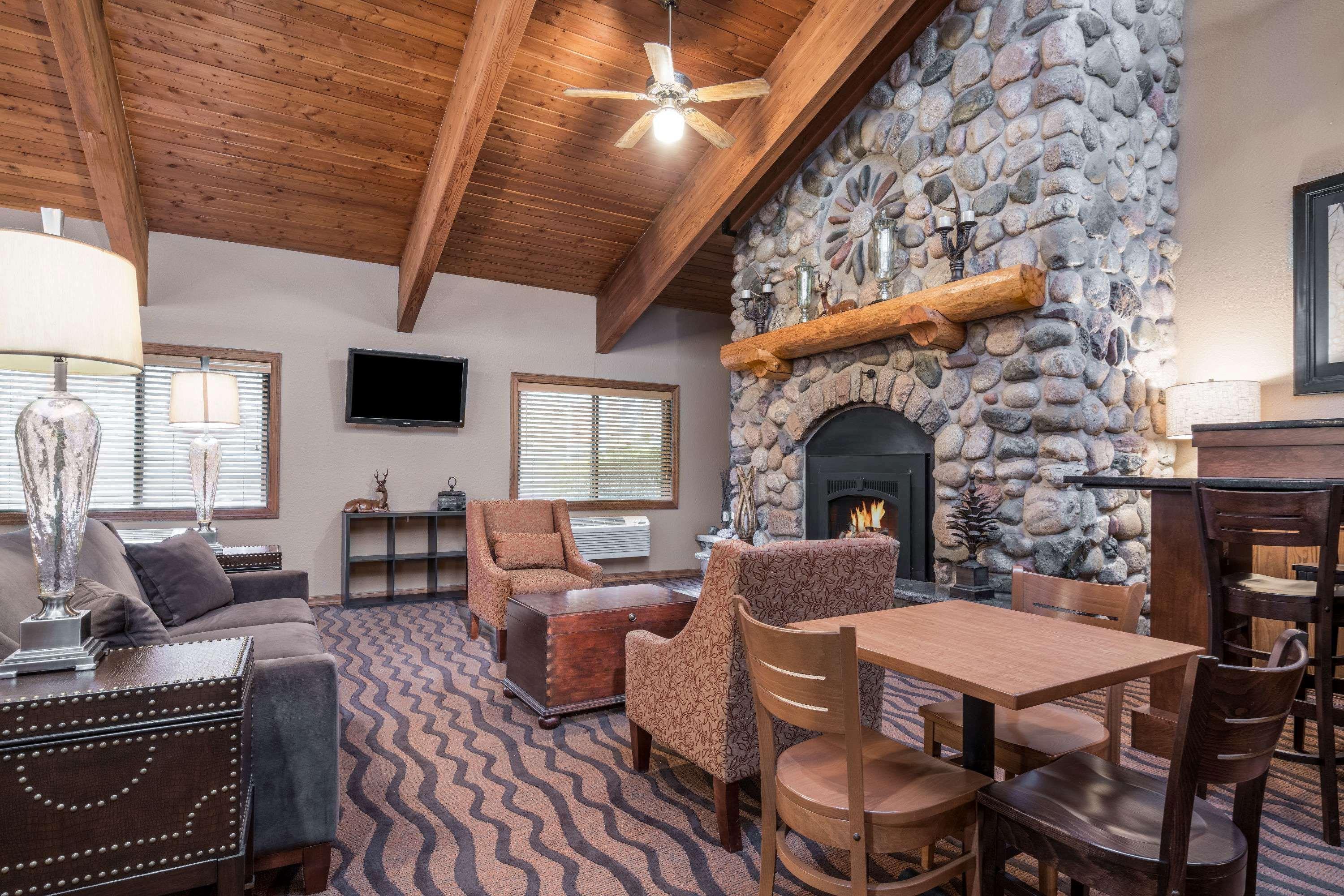 Americinn By Wyndham Tofte Near Lake Superior Екстериор снимка
