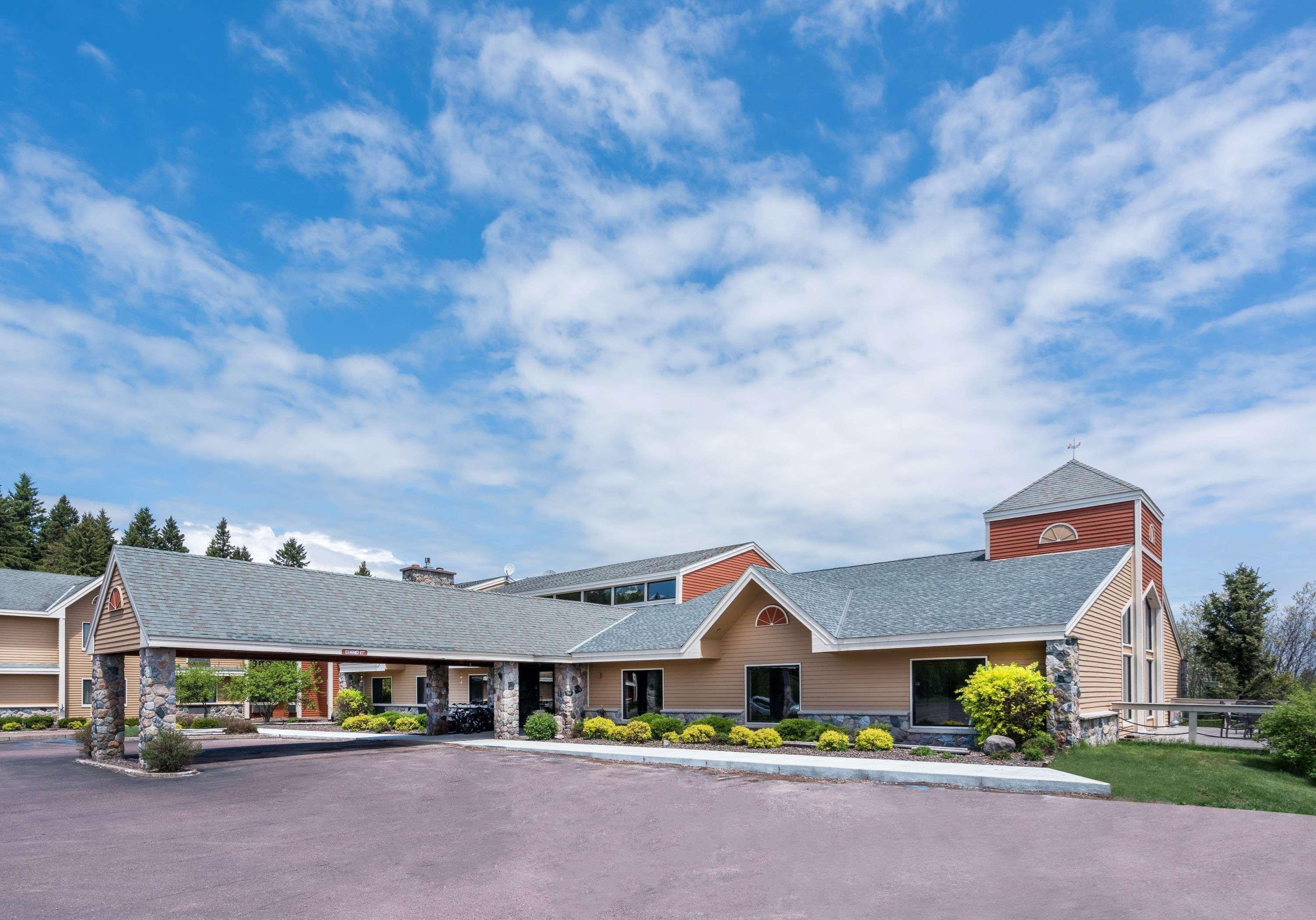 Americinn By Wyndham Tofte Near Lake Superior Екстериор снимка